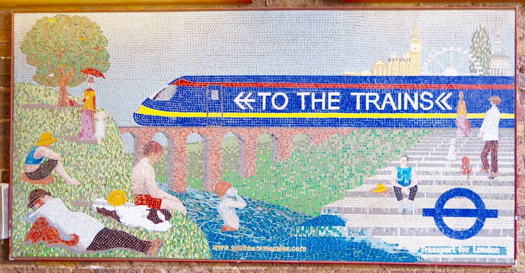 Waterloo mosaics to the trains